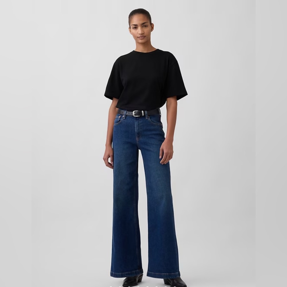 GAP High Rise Stride Jeans in Denim Blue